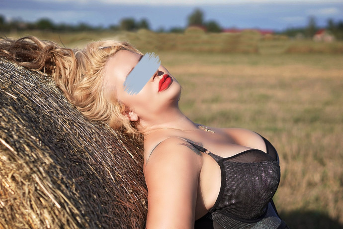 only-5000-full-night-genuine-trusted-call-girls-cash-payment-delhi-24x7-affordable-cheapest-rate-safe-call-girl-service-big-2